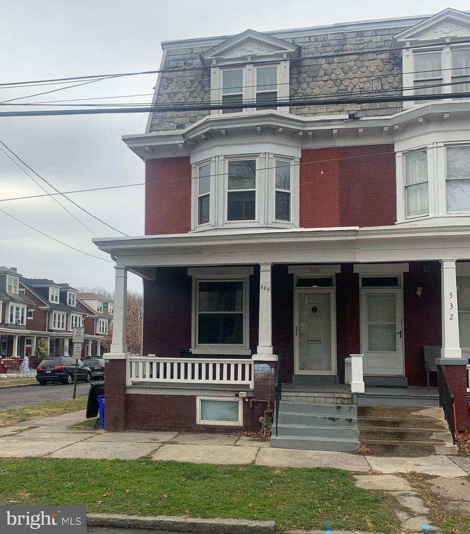 Property Photo:  530 Seneca Street  PA 17110 