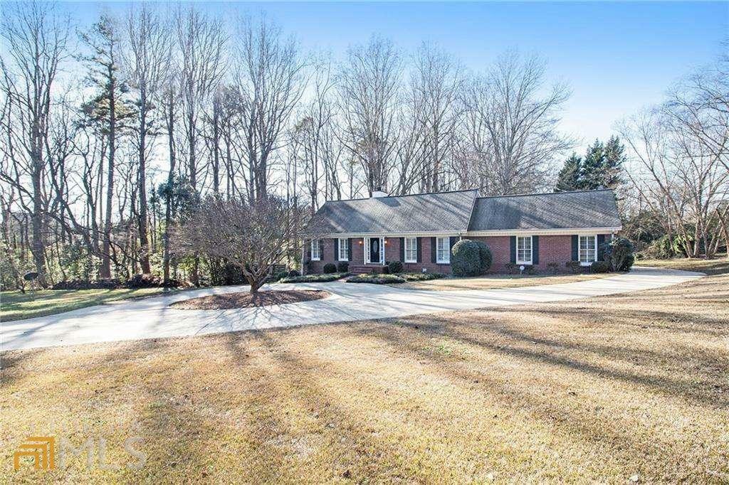 Property Photo: 11560 Houze Road GA 30076