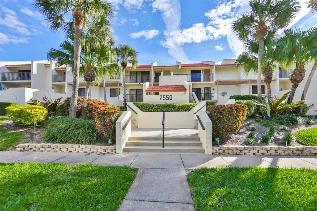 Property Photo:  7550 Sunshine Skyway Lane S T48  FL 33711 