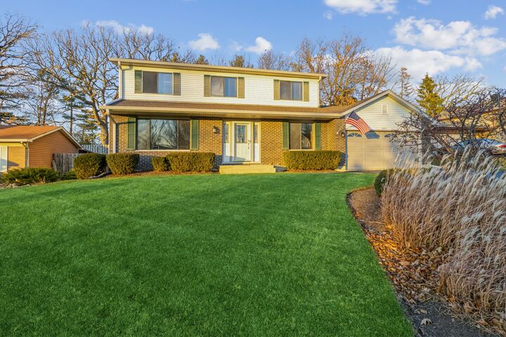 2454 Forest View Road  Lindenhurst IL 60046 photo