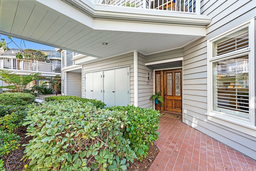 Property Photo:  34300 Lantern Bay Drive 101  CA 92629 