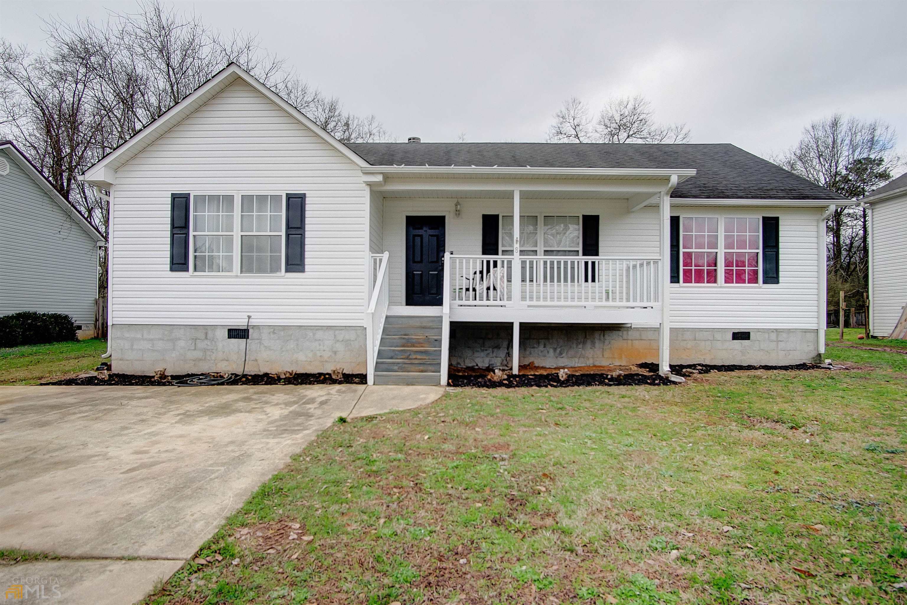 Property Photo:  8 Magnolia Street  GA 30104 