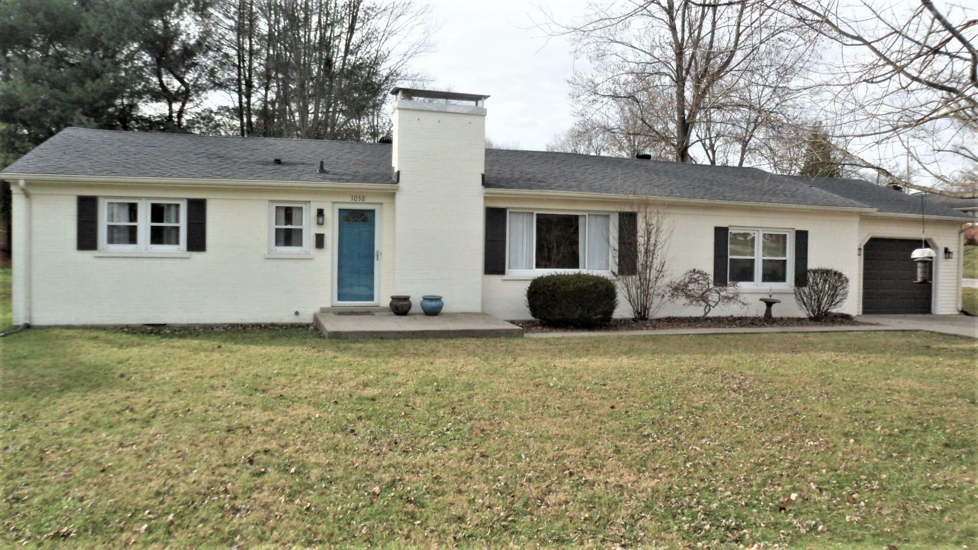 Property Photo:  1038 Shawnee Trail  KY 40601 