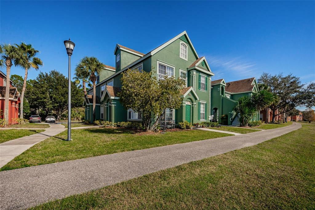 Property Photo:  9166 Lake Chase Island Way 9166  FL 33626 