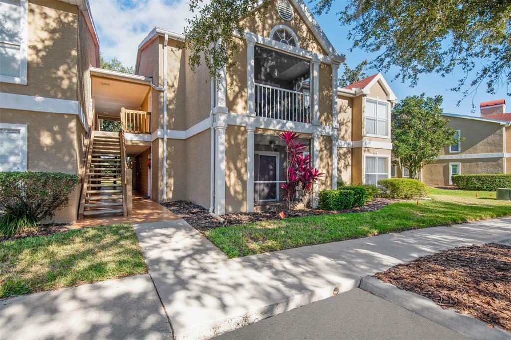 Property Photo:  9481 Highland Oak Drive 1011  FL 33647 