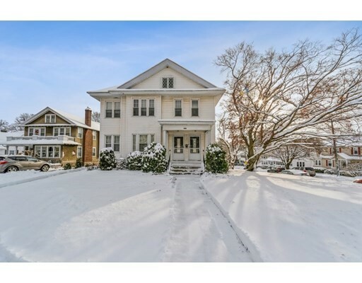 Property Photo: 996 Pleasant St MA 01602
