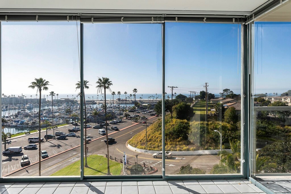 Property Photo: 1200 Harbor Drive N 4C CA 92054