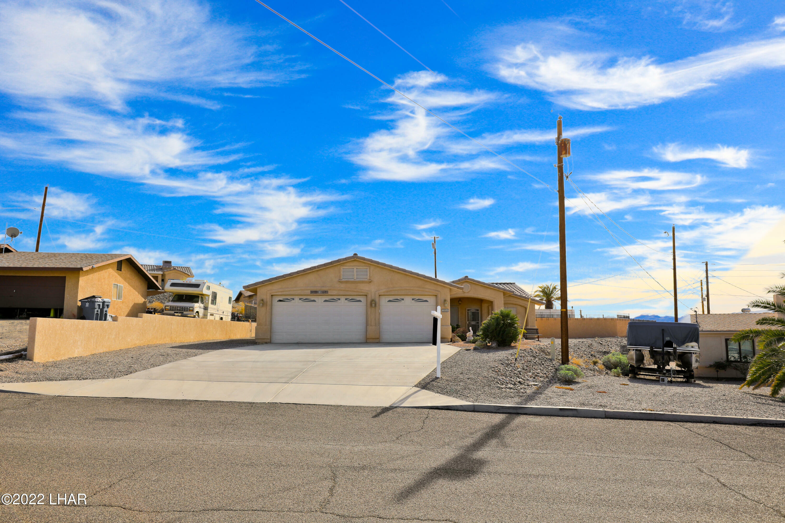 Property Photo:  3058 Rustler Dr  AZ 86404 