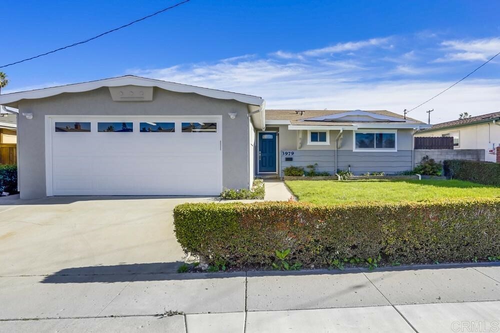 Property Photo:  3979 Ardmore Drive  CA 92111 