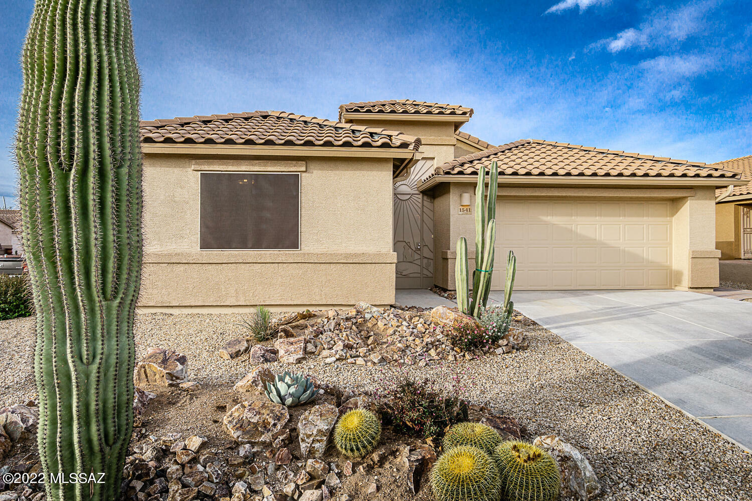 Property Photo:  1541 N Via Arizpe  AZ 85614 