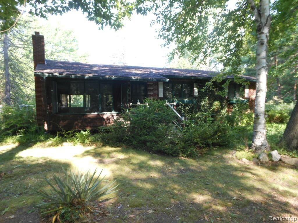 Property Photo:  2641 Herber  MI 48060 7767 