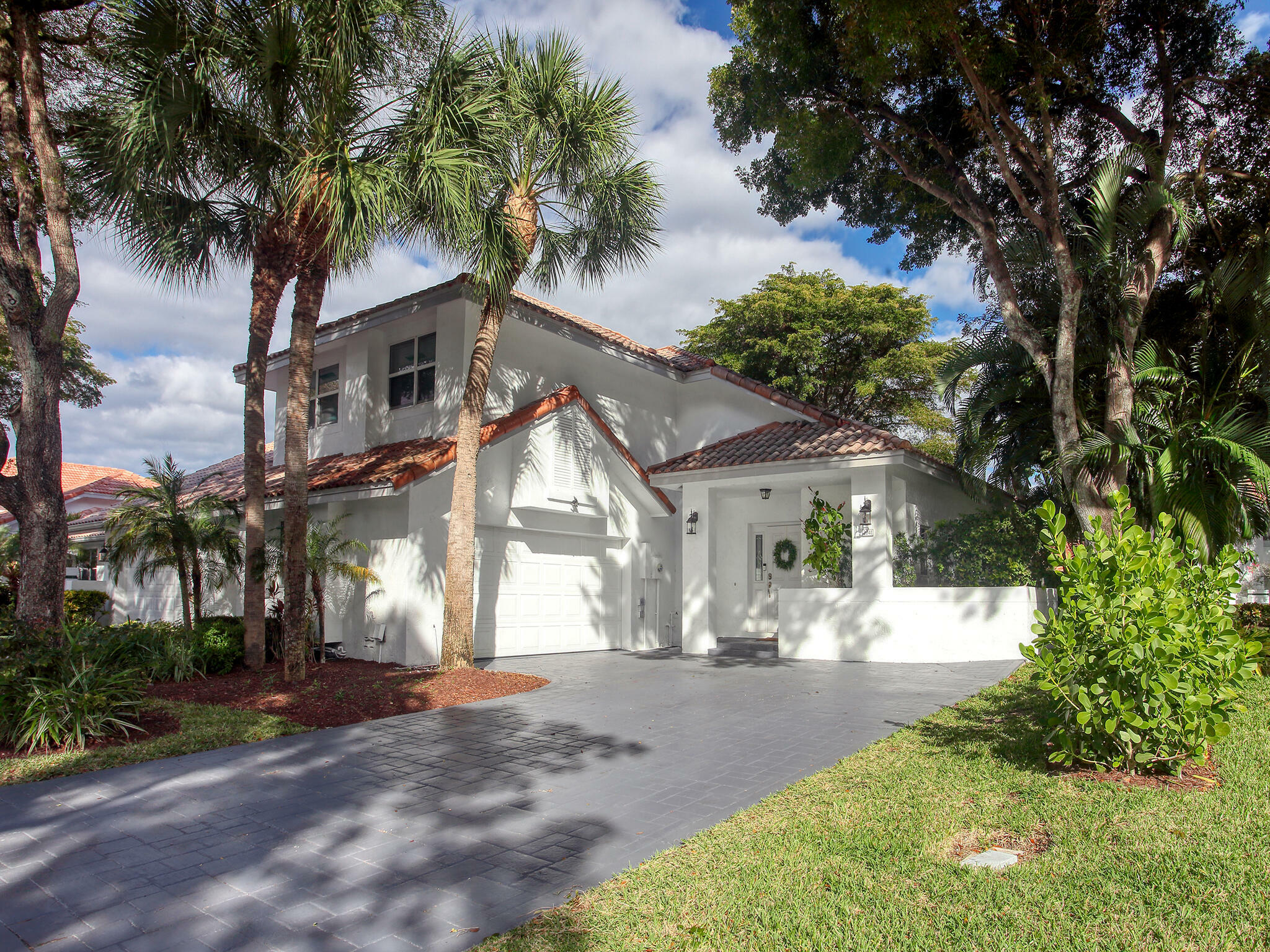 Property Photo: 2041 NW 52nd Street FL 33496