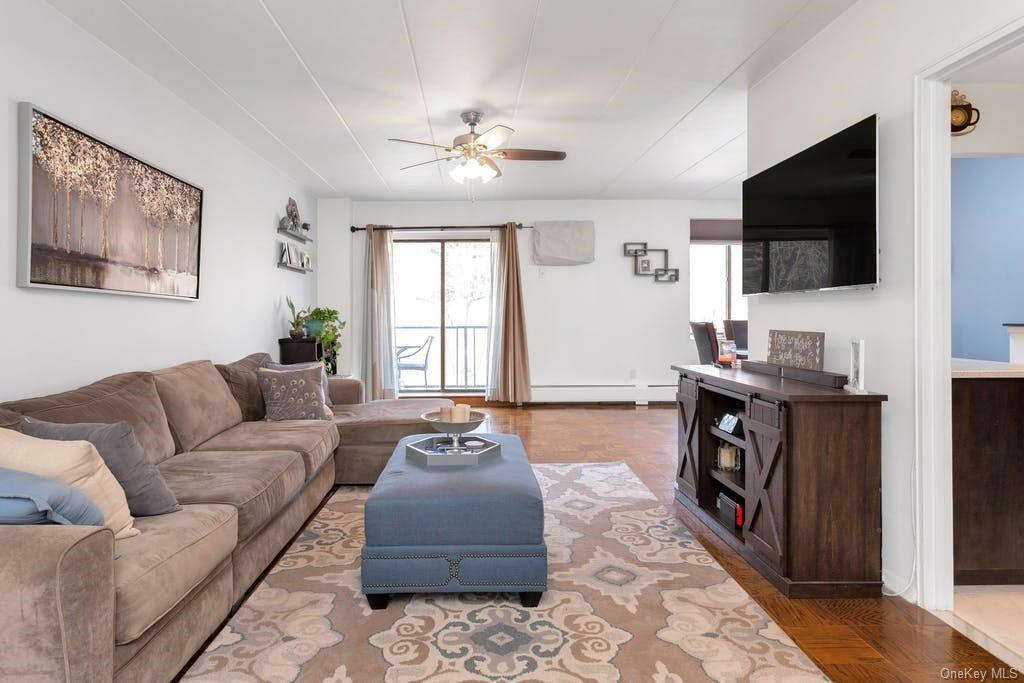 Property Photo:  1101 Midland Avenue 304  NY 10708 