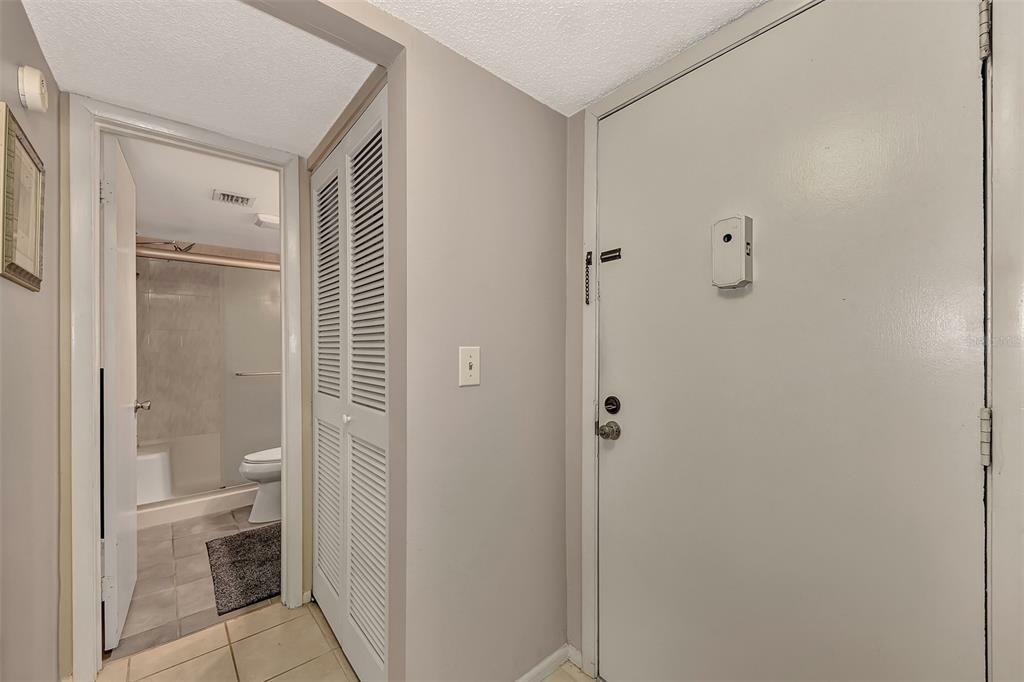 Property Photo:  1650 Stickney Point Road 1650-101  FL 34231 