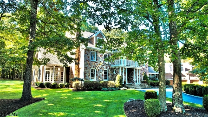 Property Photo: 1 Queens Ct NJ 07960