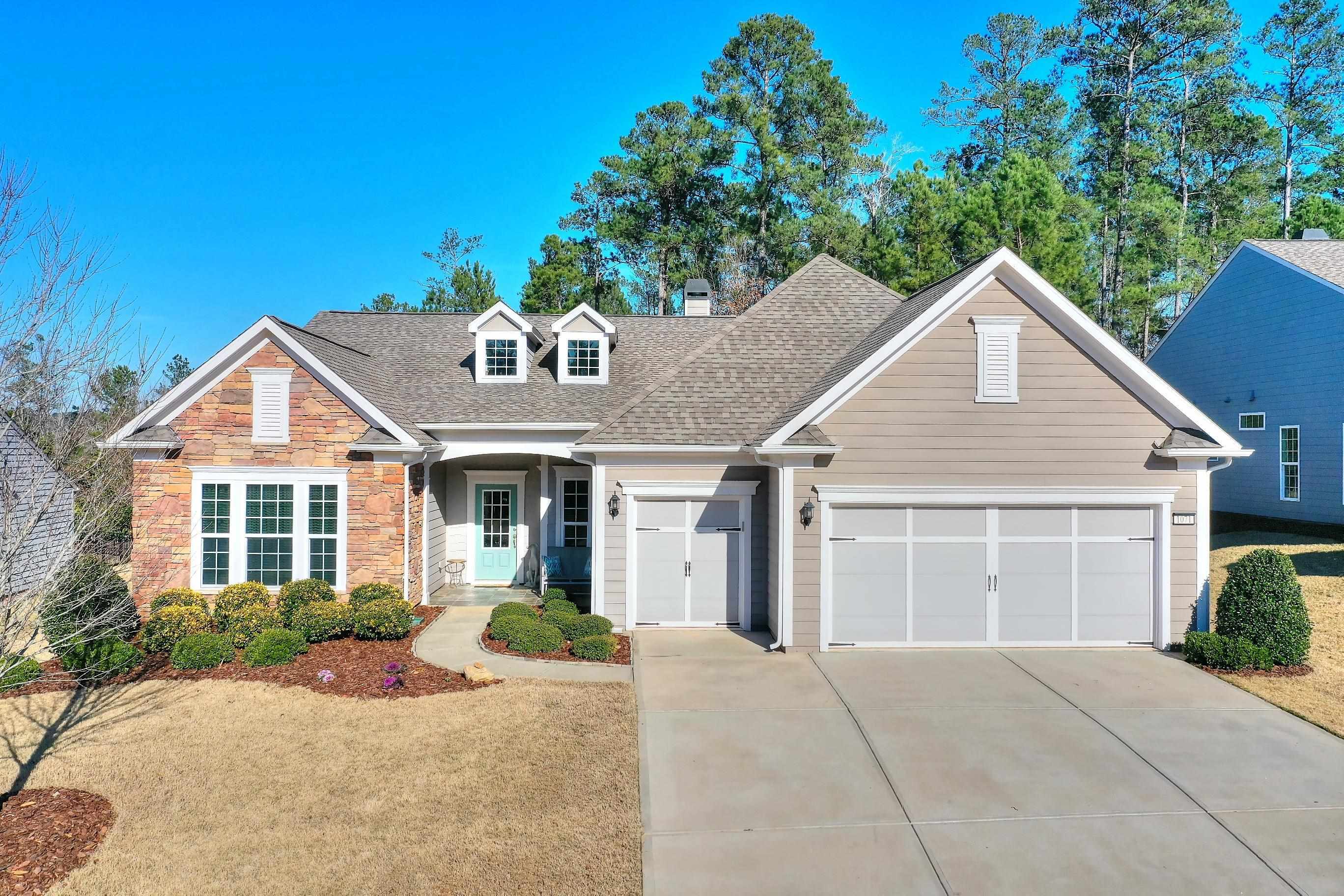 Property Photo: 1071 Dockside Place GA 30642
