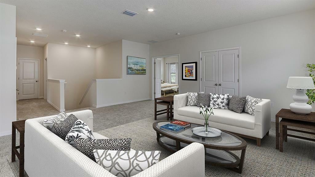 Property Photo: 17625 Cantarina Cove FL 34211