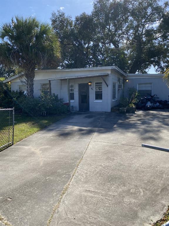 Property Photo: 4640 Stargell Place FL 32811