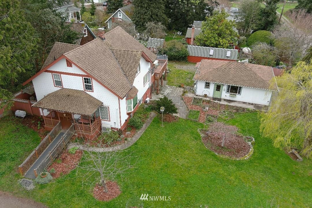 Property Photo:  1330 Olympic Avenue  WA 98368 