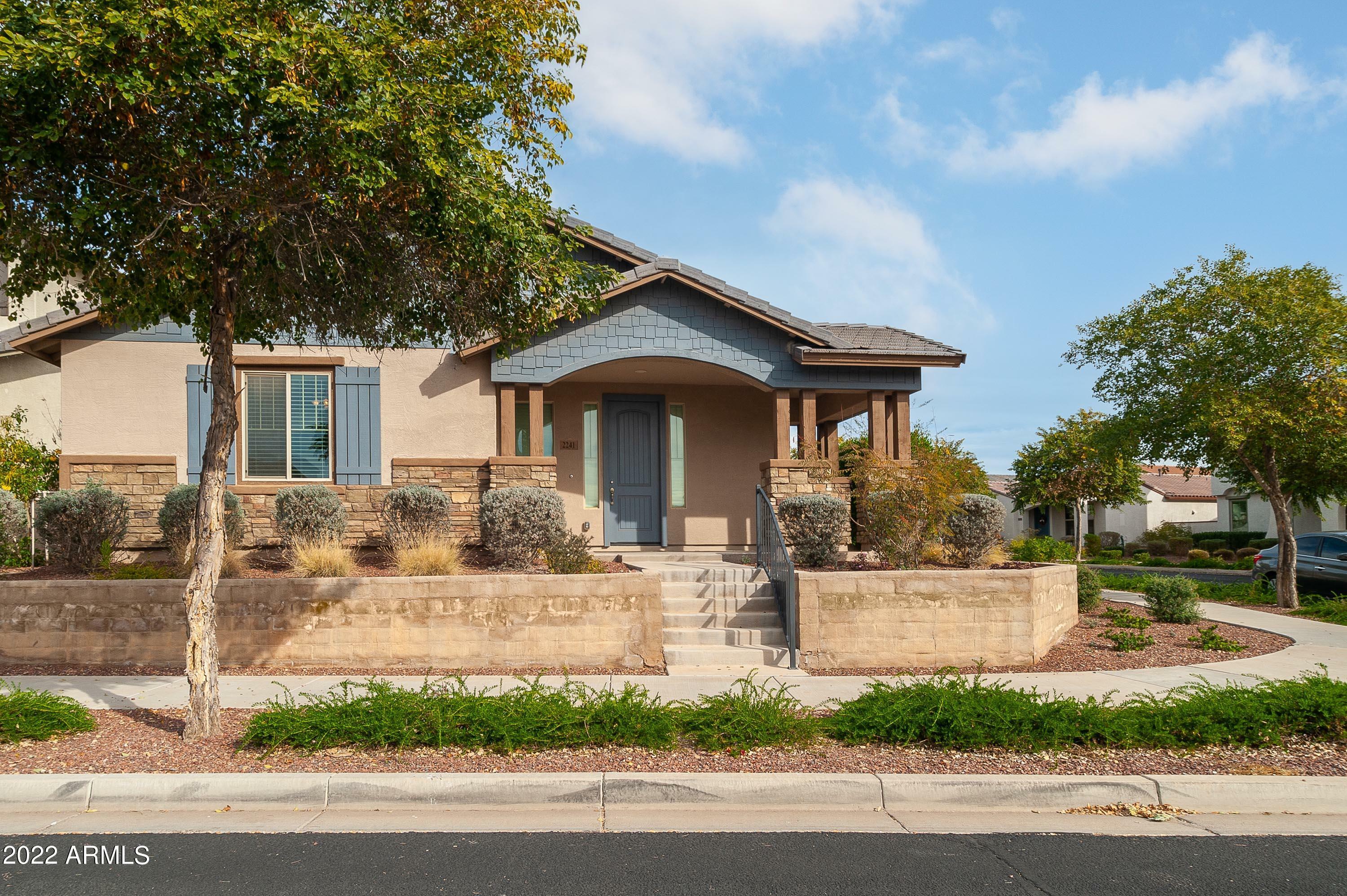 Property Photo:  2241 N Alsap Road  AZ 85396 