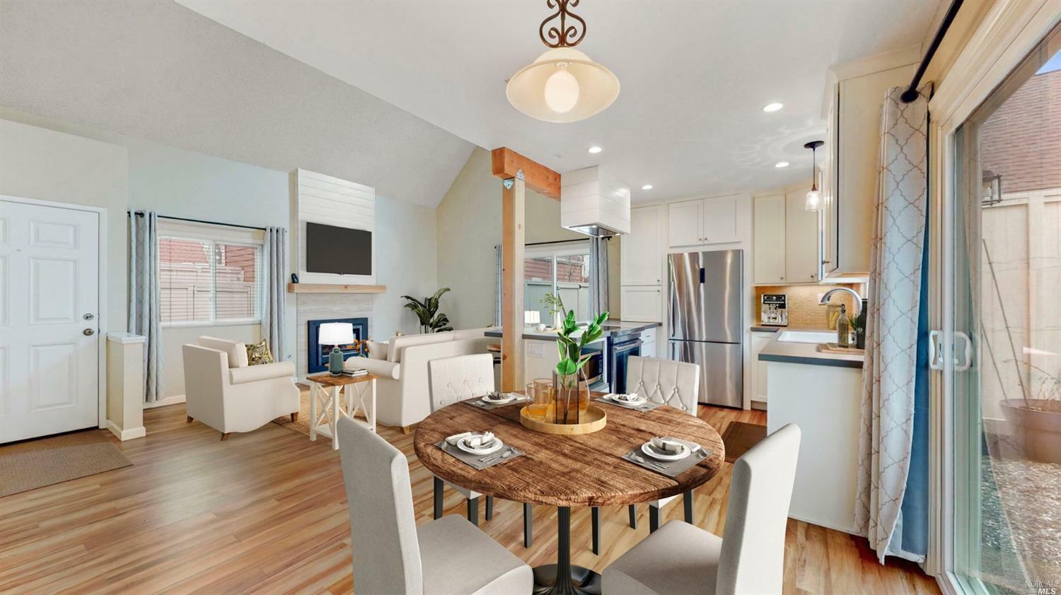 Property Photo: 2428 Lakeview Drive CA 95405