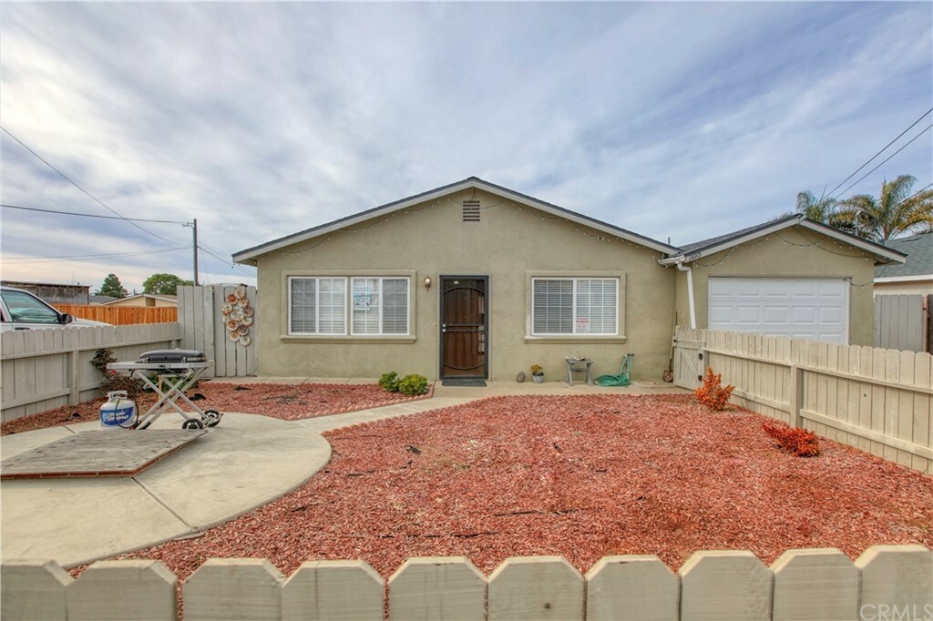 Property Photo:  1490 14th Street  CA 93445 