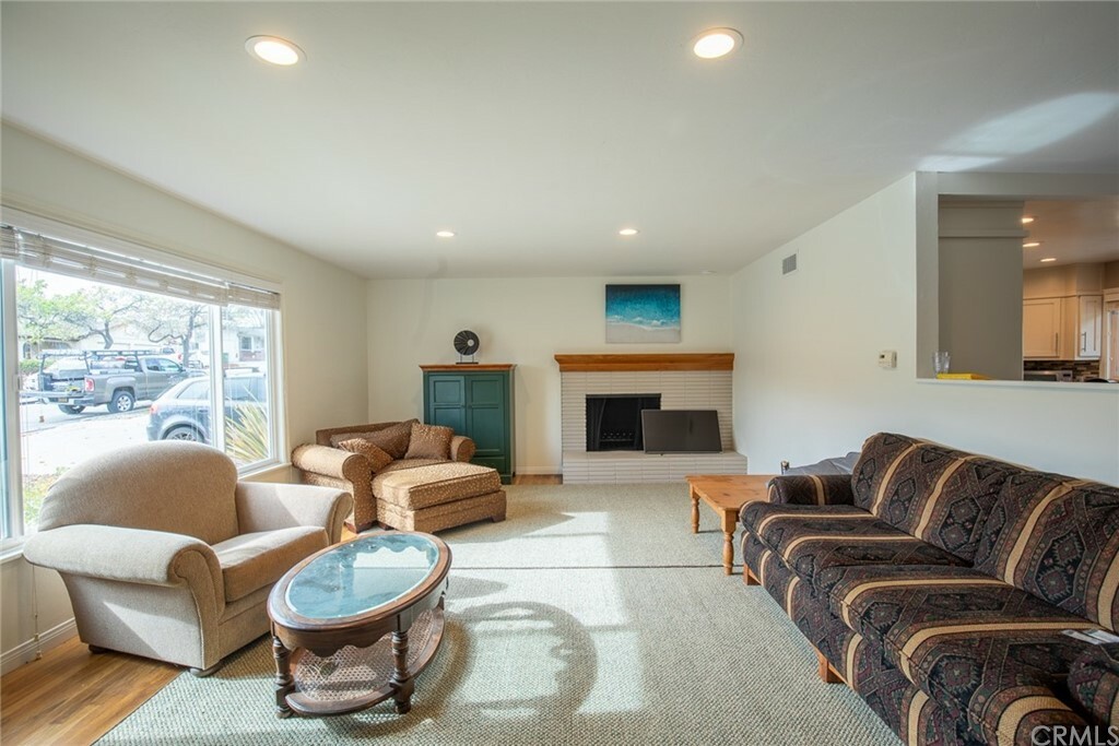 Property Photo:  226 Highland Drive  CA 93405 