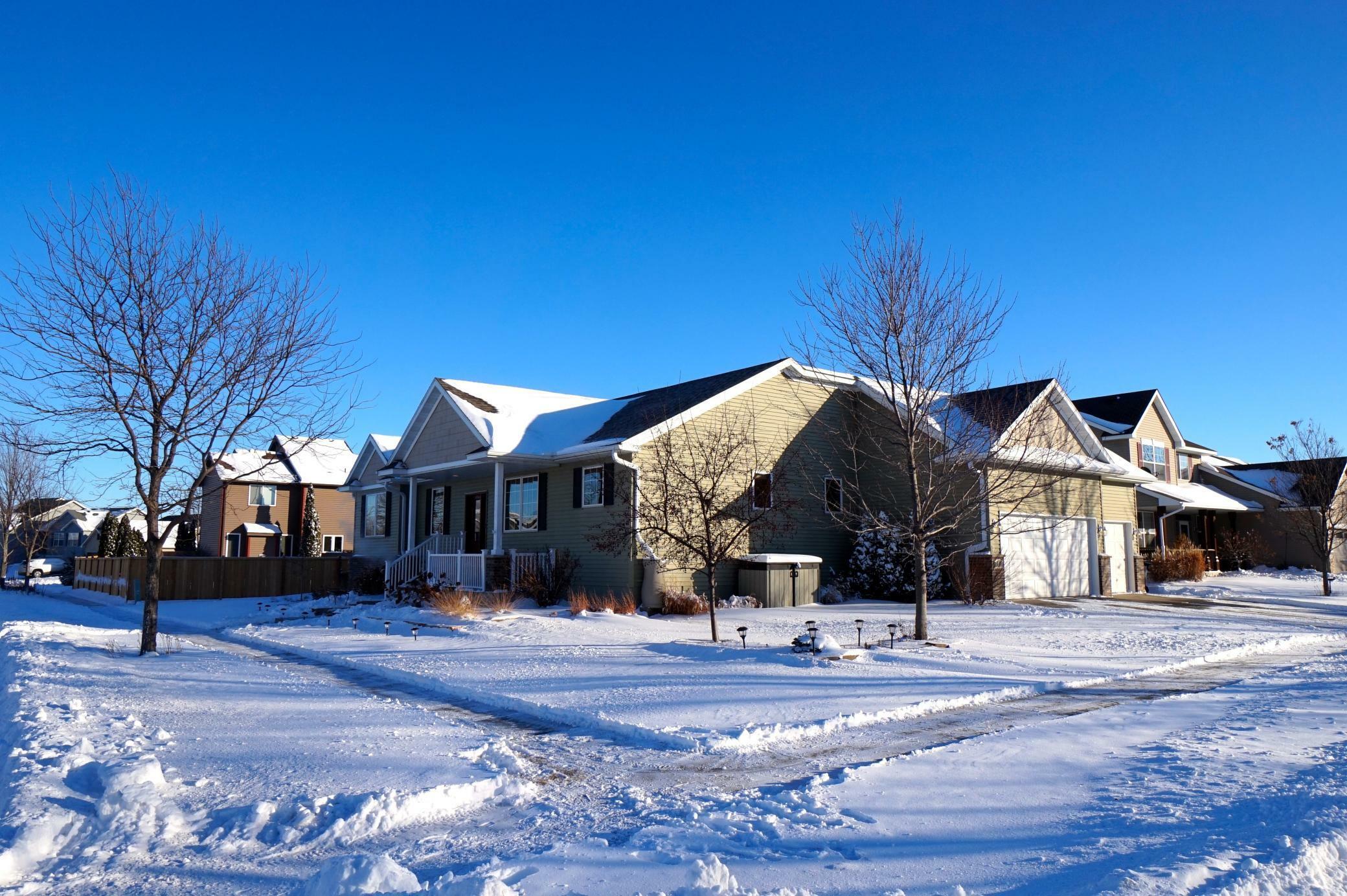 Property Photo:  2411 Harbor Drive  MN 55057 