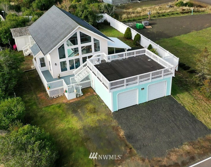 Property Photo:  1249 E Ocean Shores Boulevard SW  WA 98569 