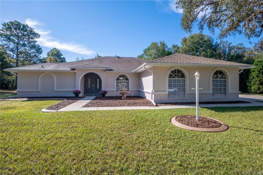 Property Photo:  3732 W Douglasfir Circle  FL 34465 