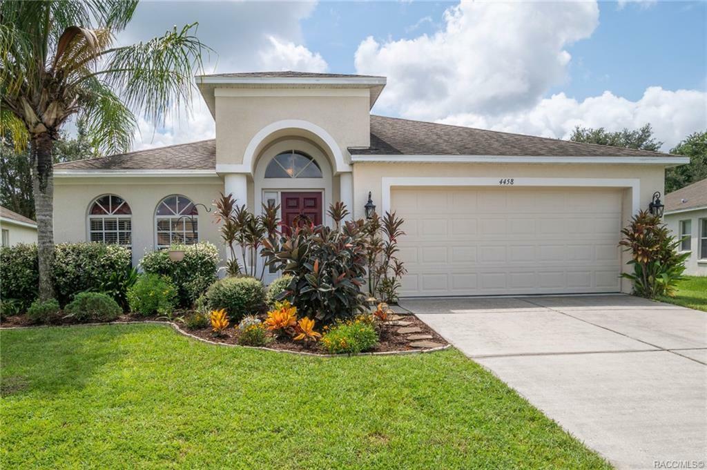 Property Photo:  4458 Lisette Circle  FL 34604 