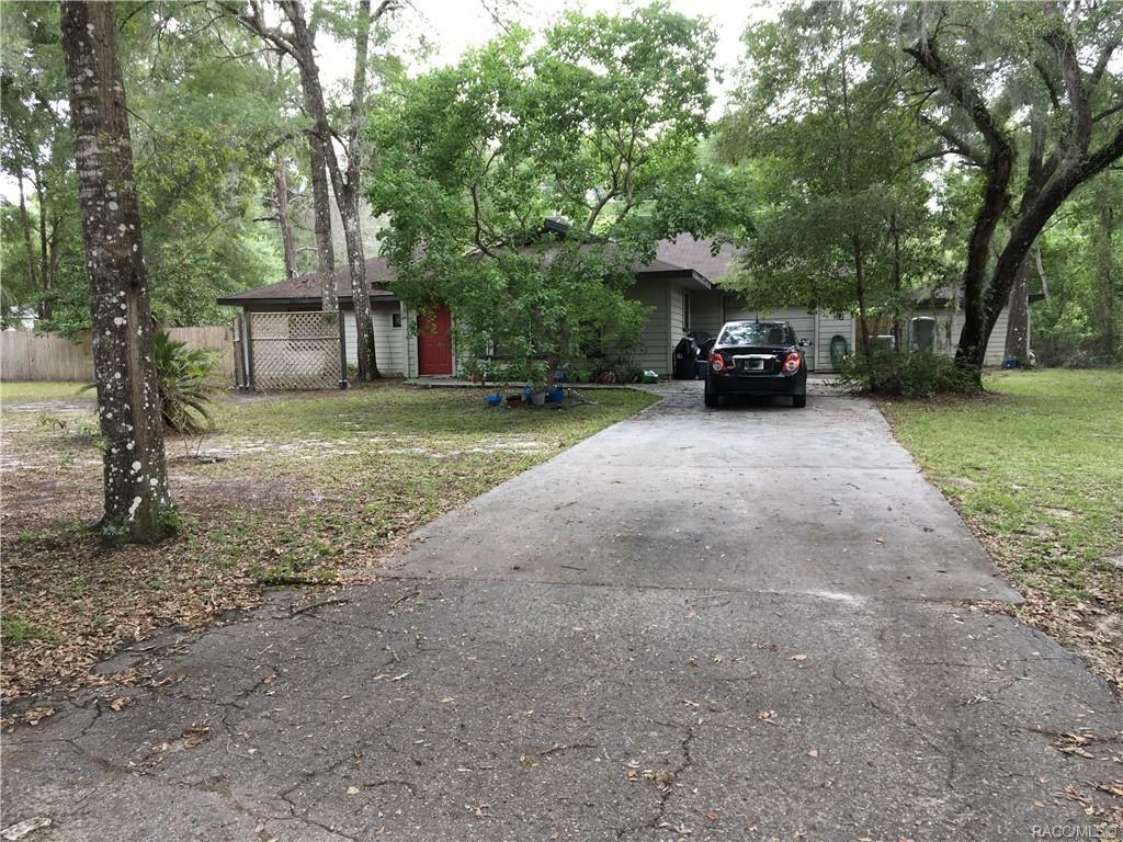 Property Photo:  596 N Savary Avenue  FL 34453 