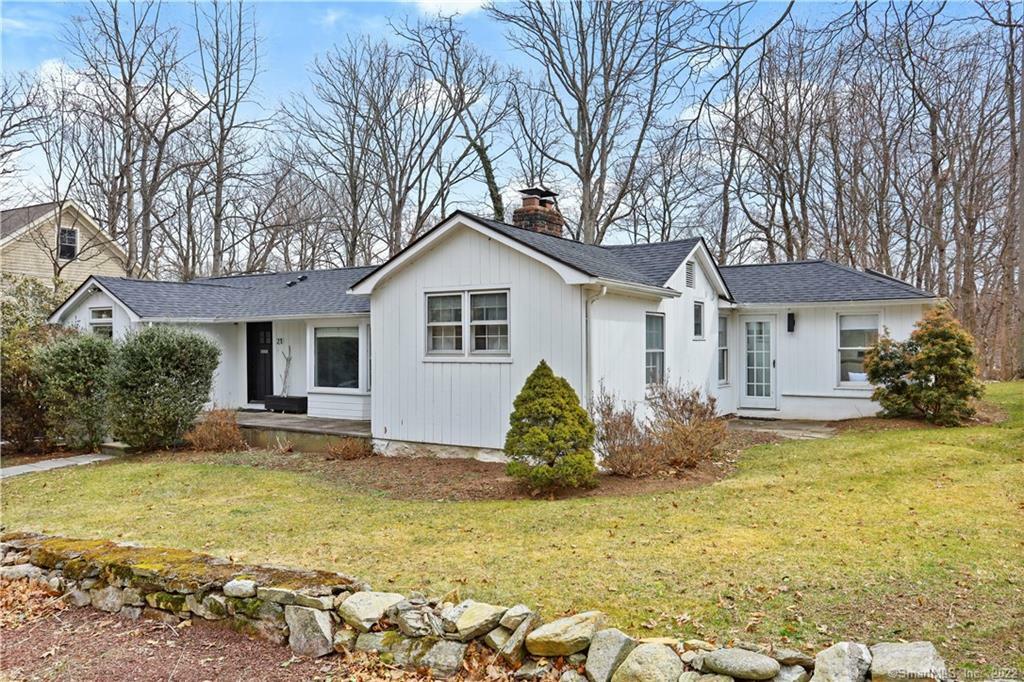 Property Photo: 21 Rayfield Road CT 06880