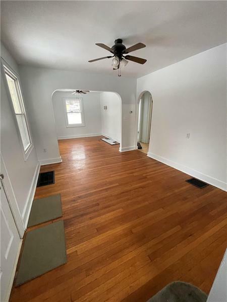 Property Photo: 8 Sands Ave PA 15003
