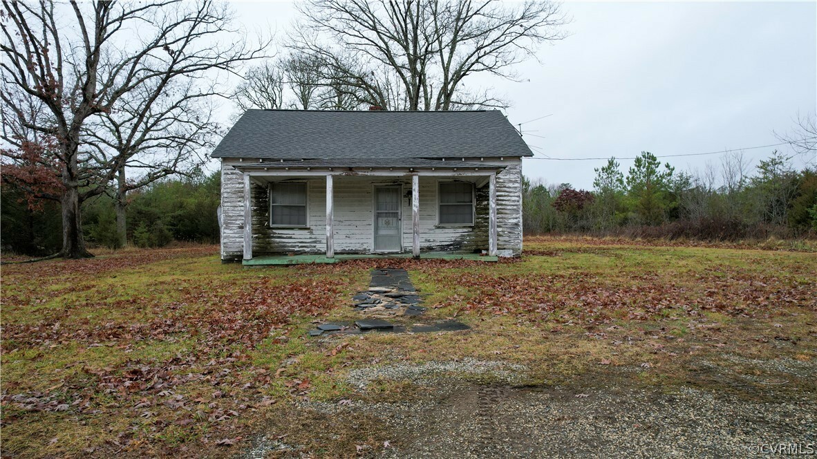 Property Photo:  102 Solitude Road  VA 23921 