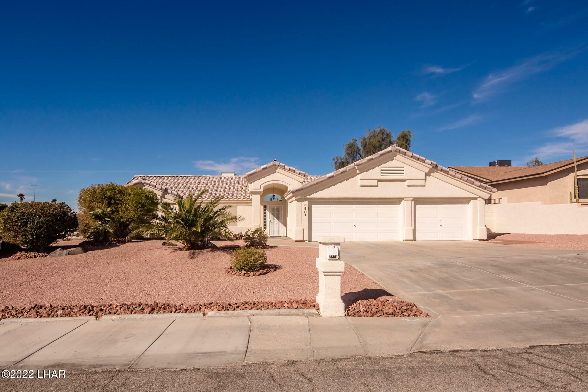 Property Photo:  3801 N Mission Dr  AZ 86406 