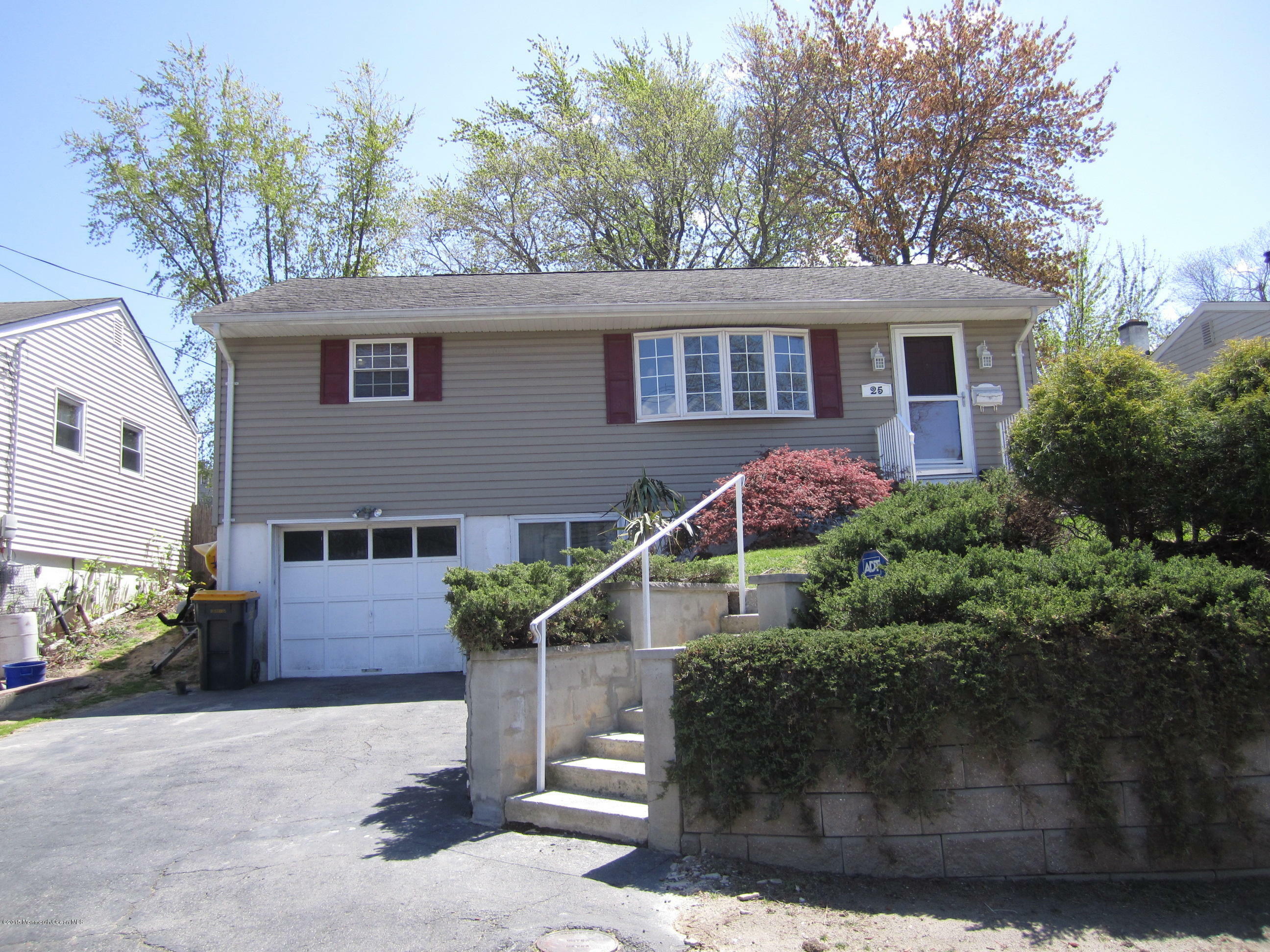 Property Photo:  25 Ocean Boulevard  NJ 08857 