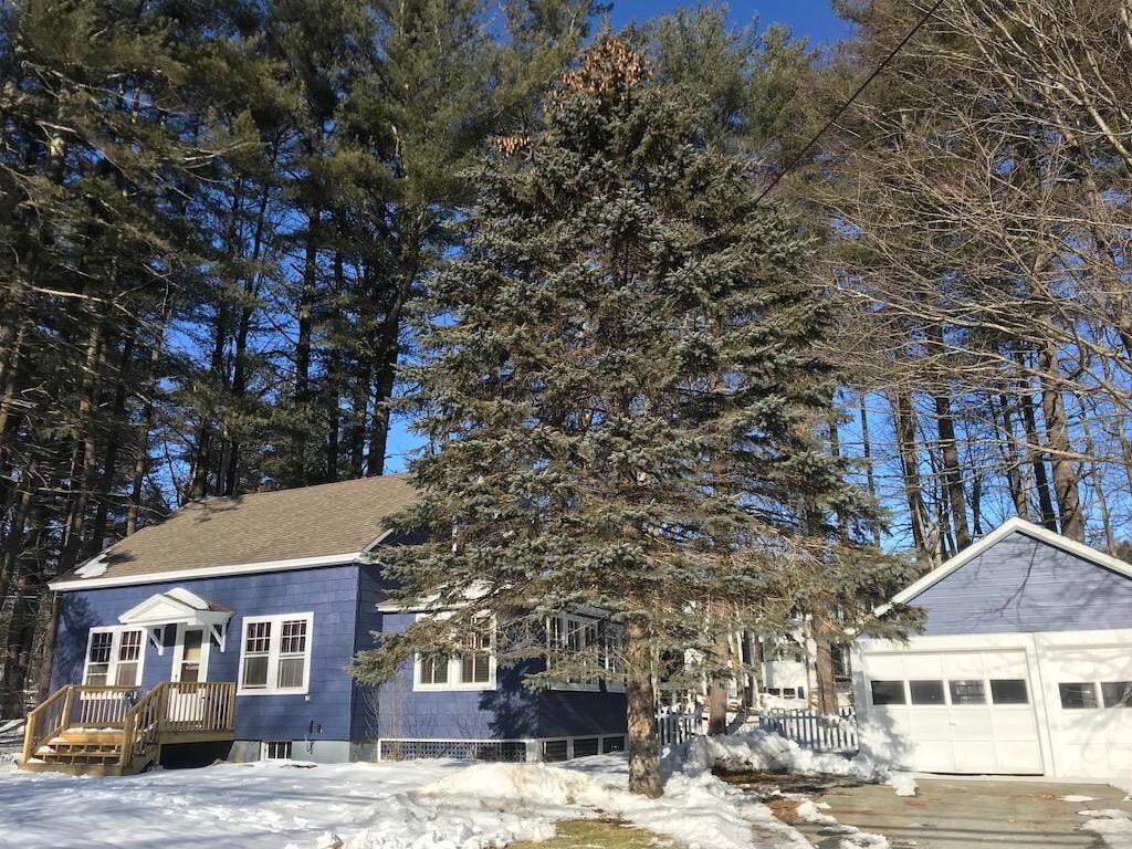 Property Photo:  138 Main Street  NH 03452 