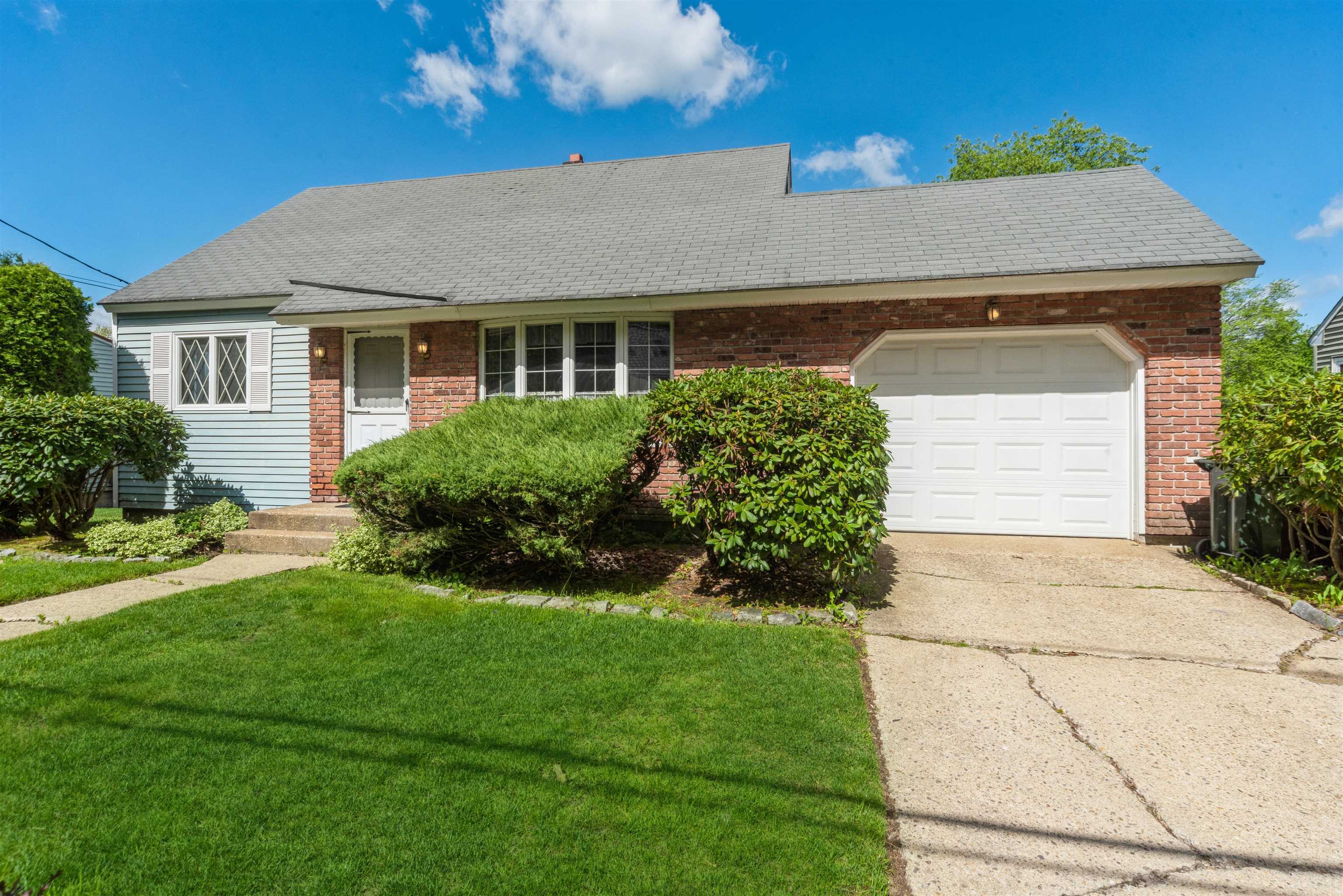 Property Photo: 248 Whitney Avenue NH 03104