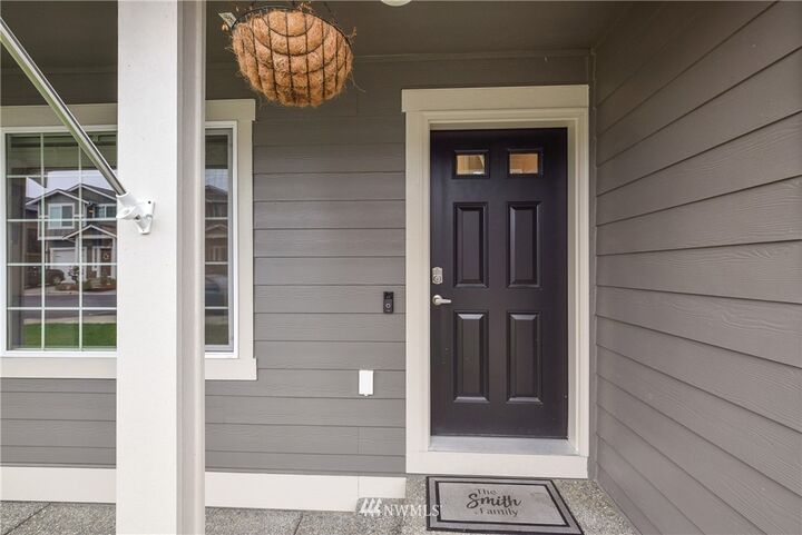 Property Photo:  415  Raybird Avenue  WA 98252 