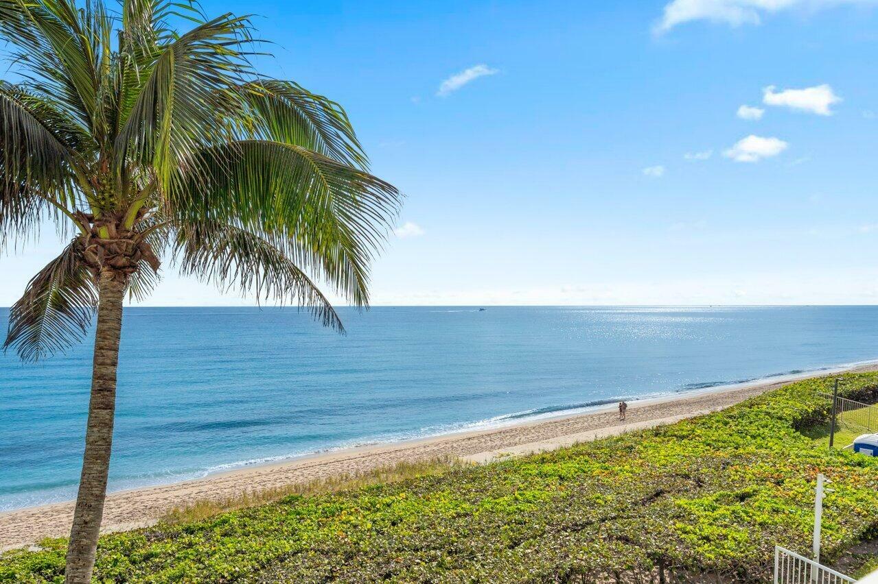 Property Photo:  3170 S Ocean Boulevard S402  FL 33480 