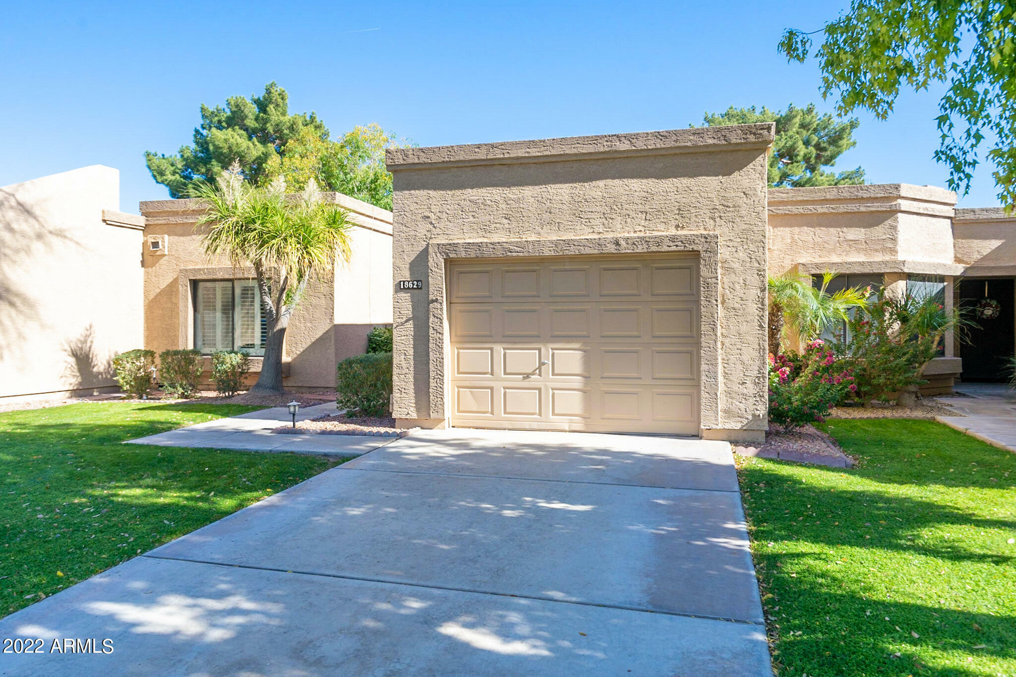 Property Photo: 18629 N 94th Avenue AZ 85382