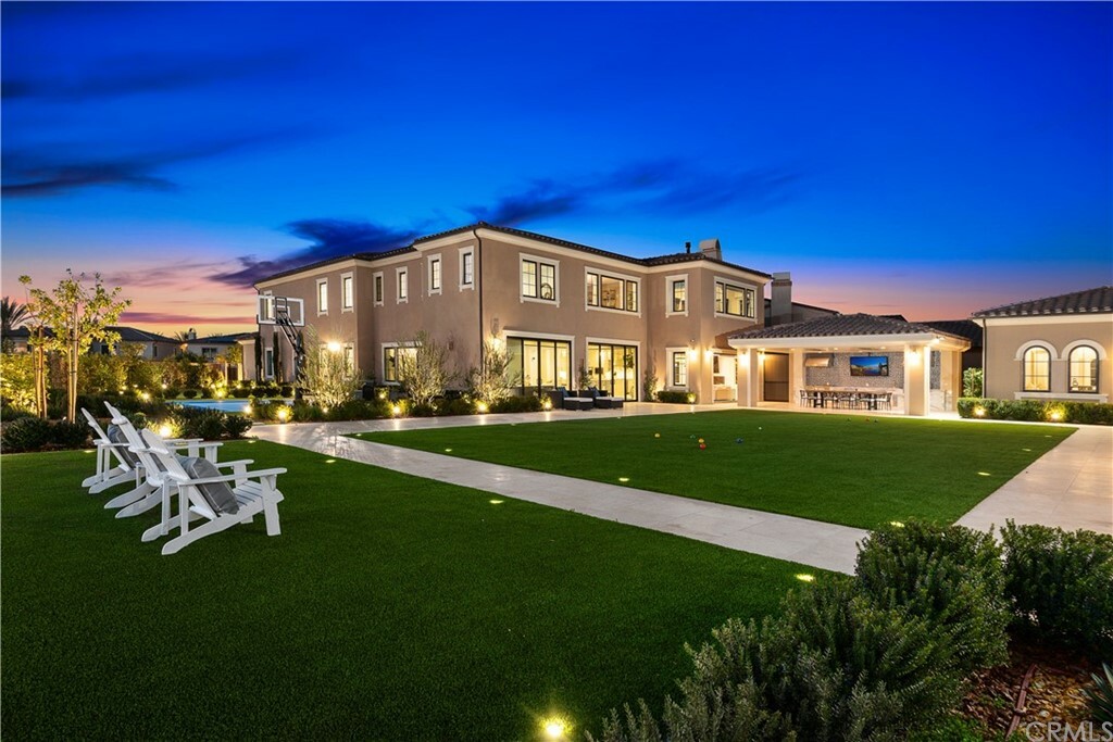 Property Photo: 138 Scenic Crest CA 92618