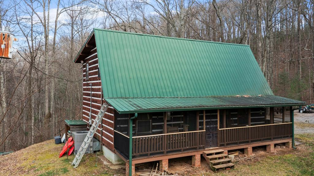 Property Photo:  820 Chestnut Mountain Road  TN 37369 