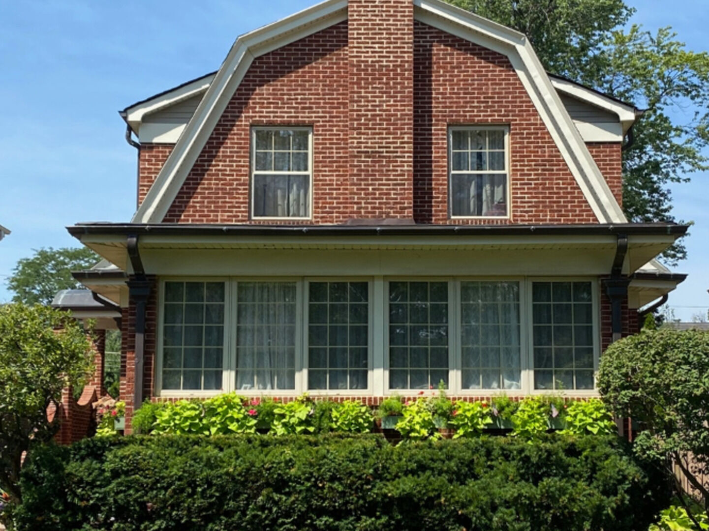 Property Photo:  420 N Washington Avenue  IL 60068 