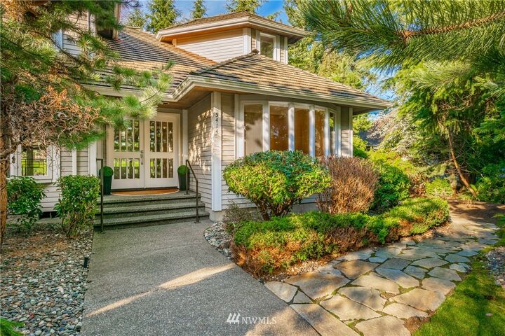 Property Photo: 5414 Quail Run WA 98230