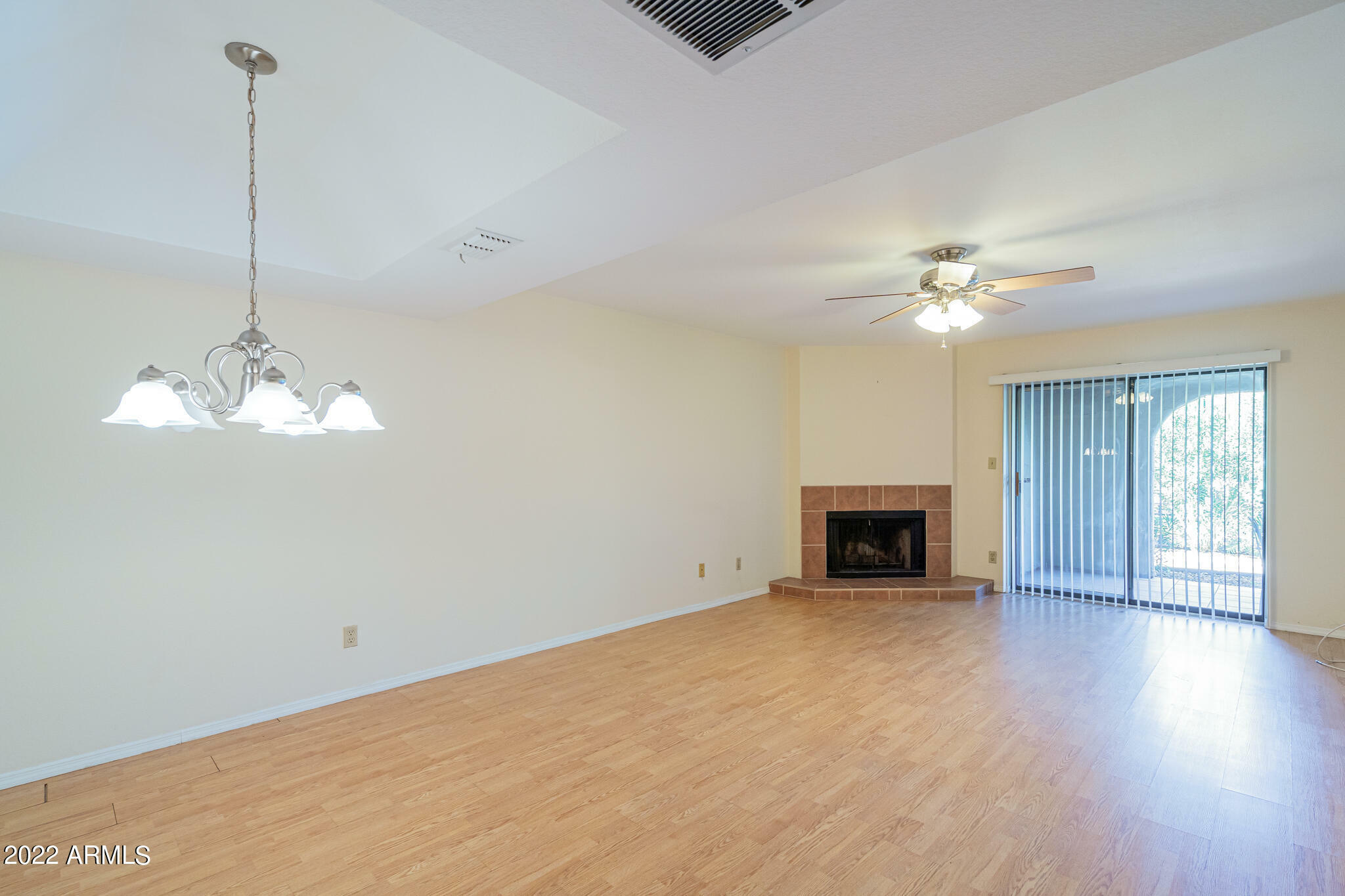 Property Photo:  9460 N 92nd Street 109  AZ 85258 