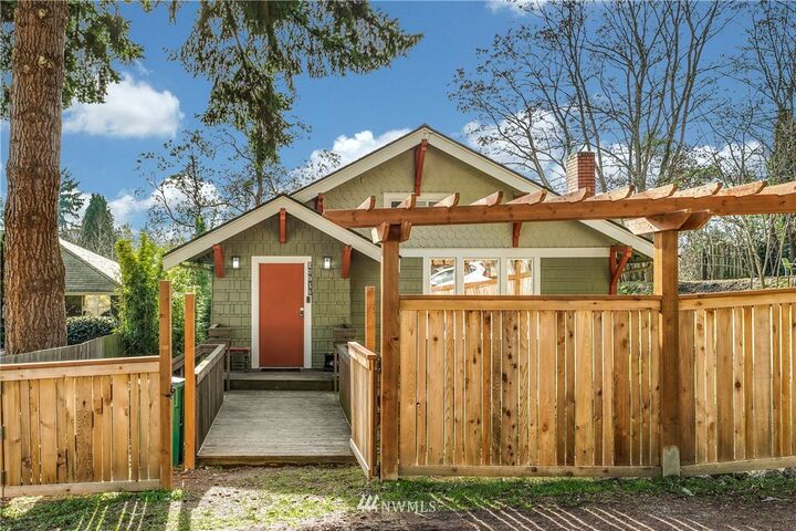 Property Photo: 10018 25th Avenue SW WA 98146