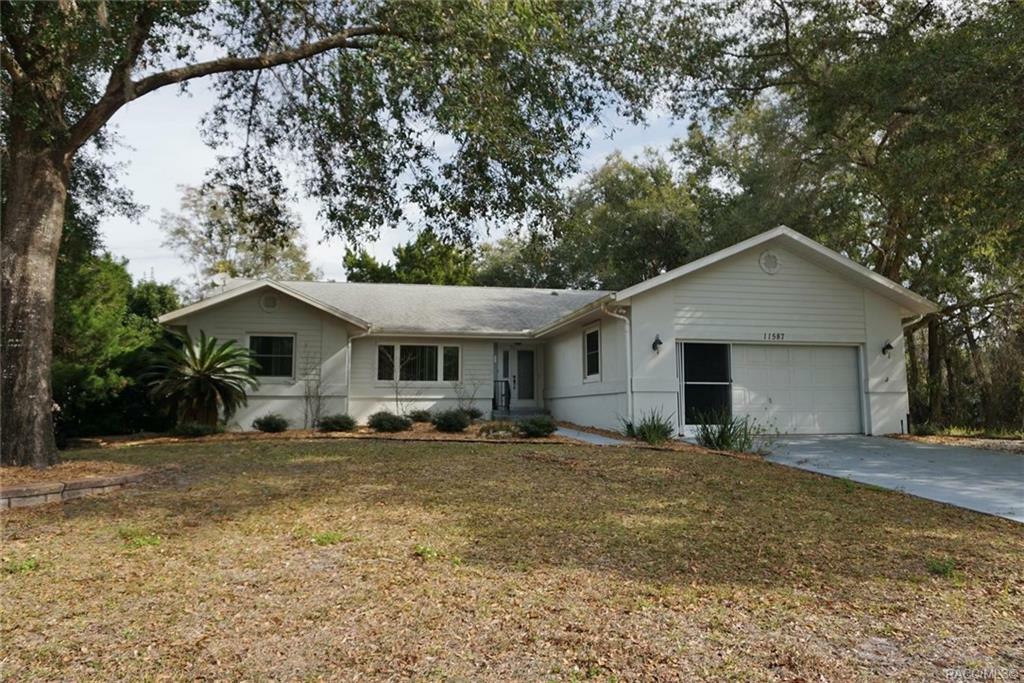 Property Photo:  11587 W Timberlane Drive  FL 34448 