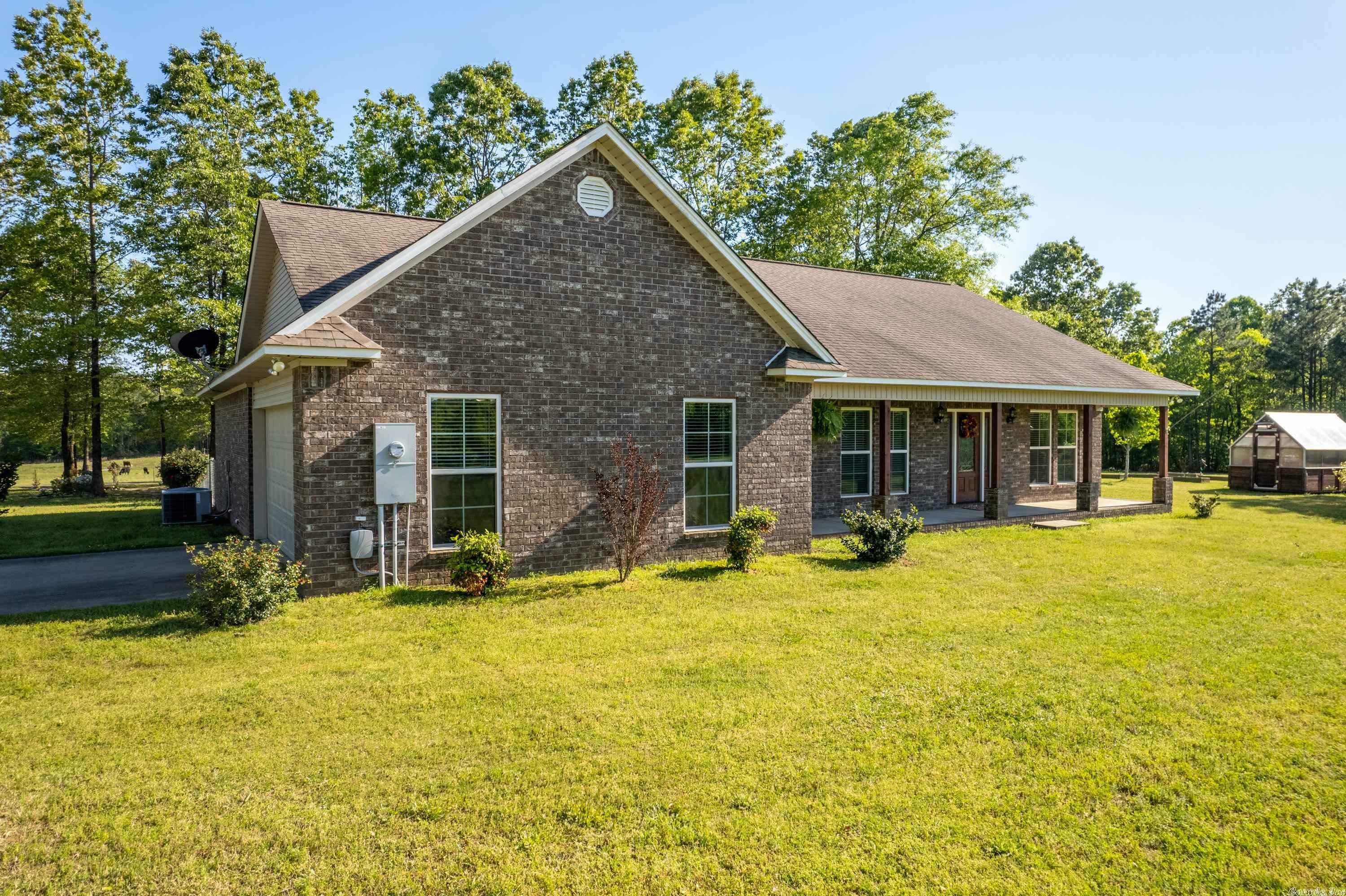 Property Photo:  903 Antioch  AR 71941 